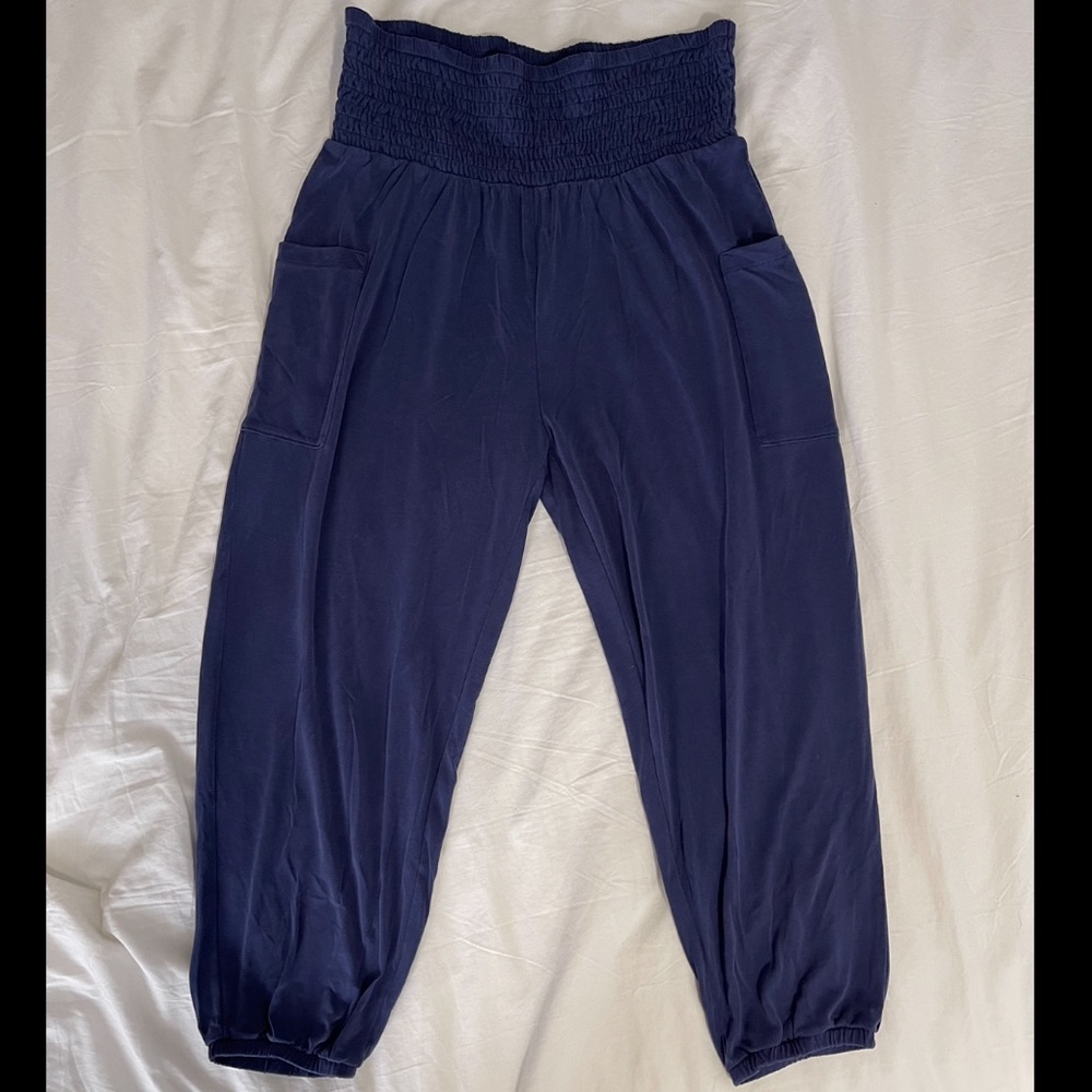 Aerie harem pants size medium